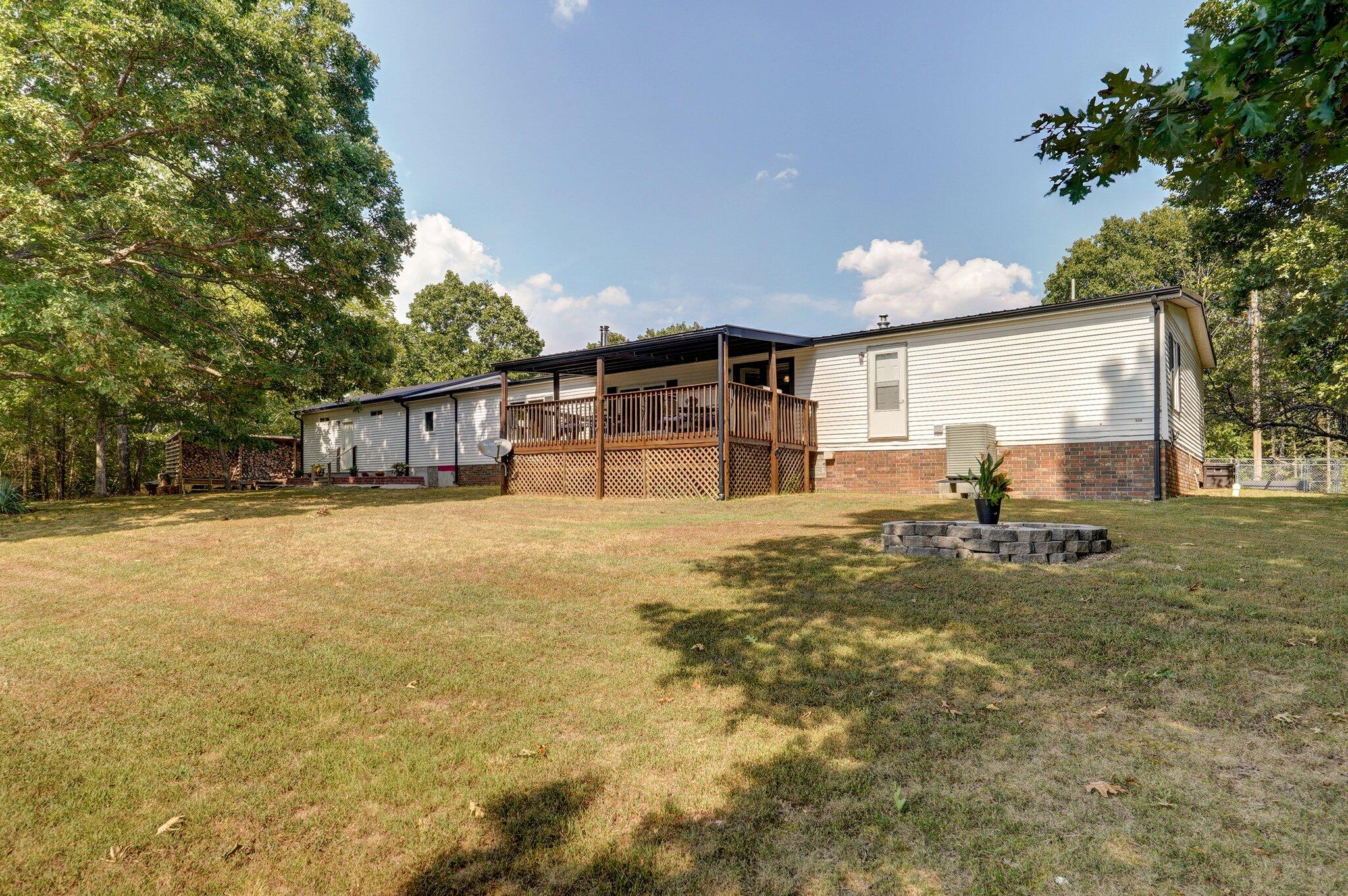 251 Holly Ln-42