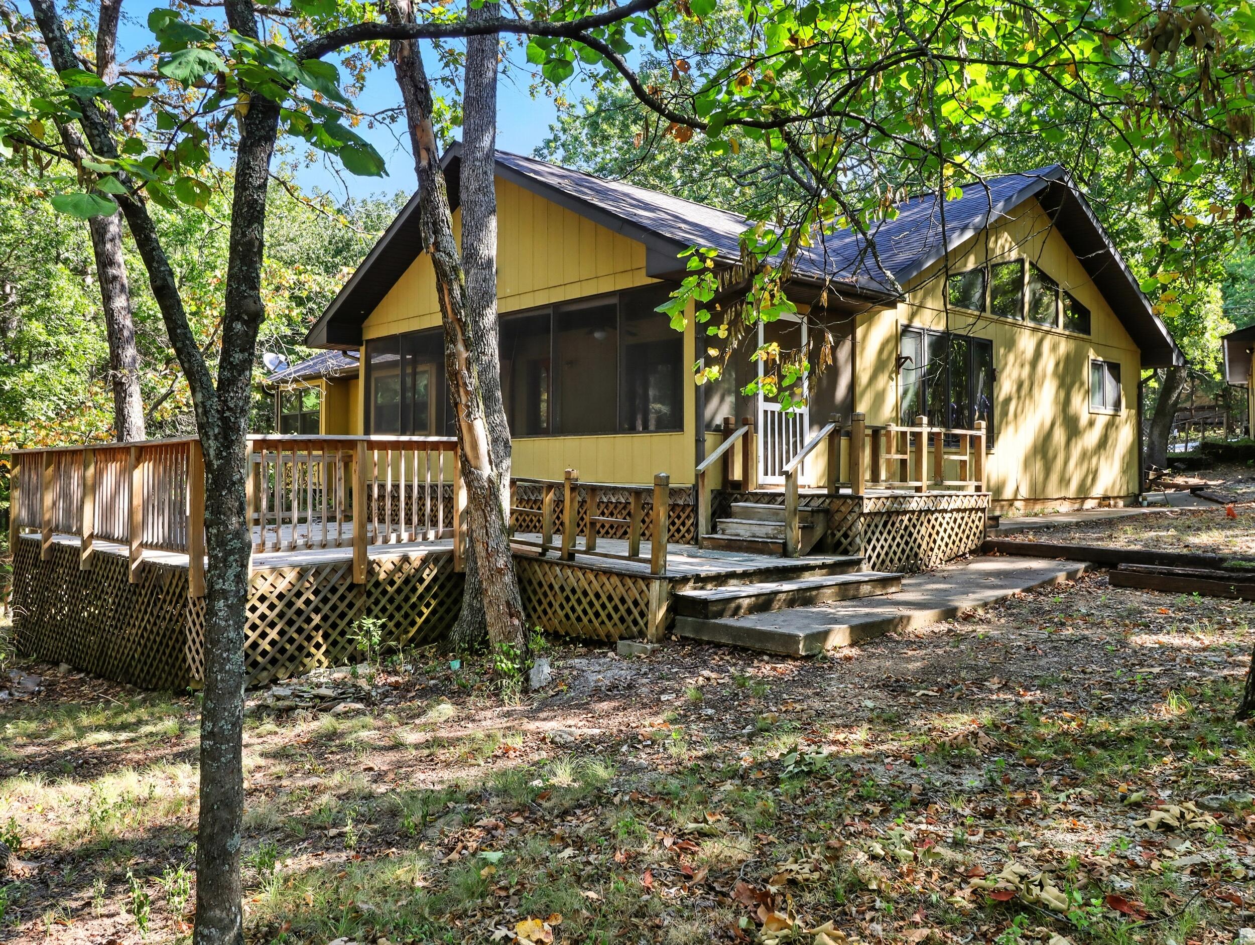 485 Holiday Acres Circle