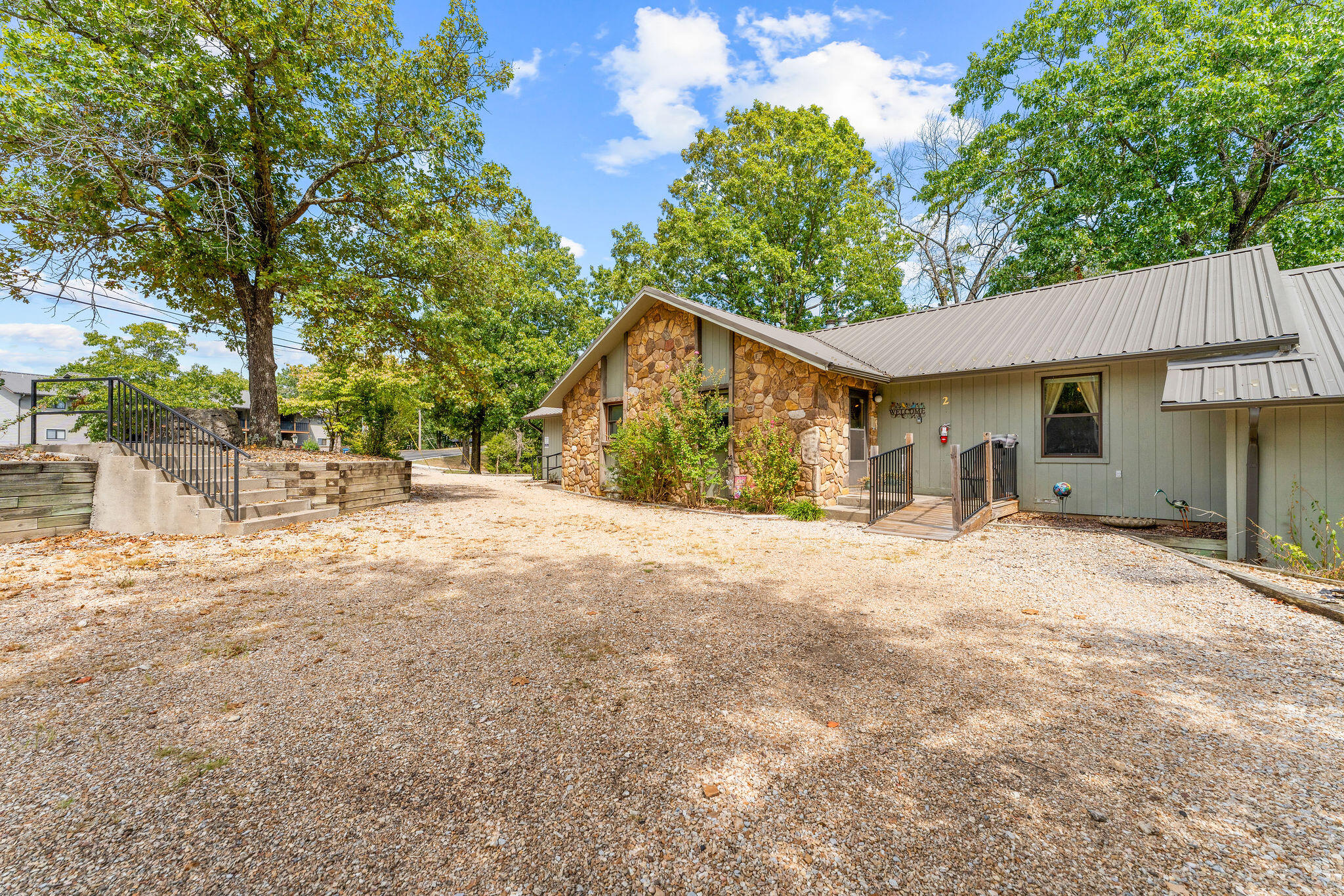 276 Notch Lane