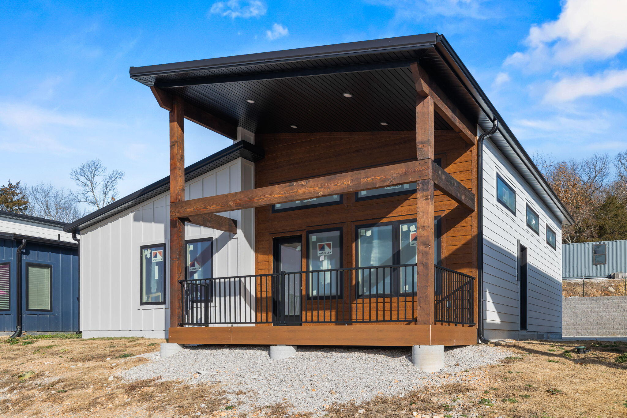 46 Teak Dr