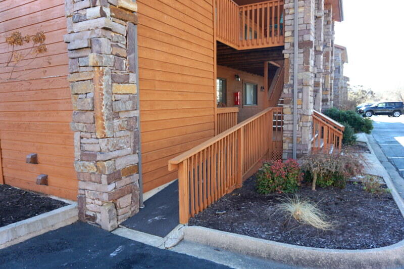 189 AVONDALE #6