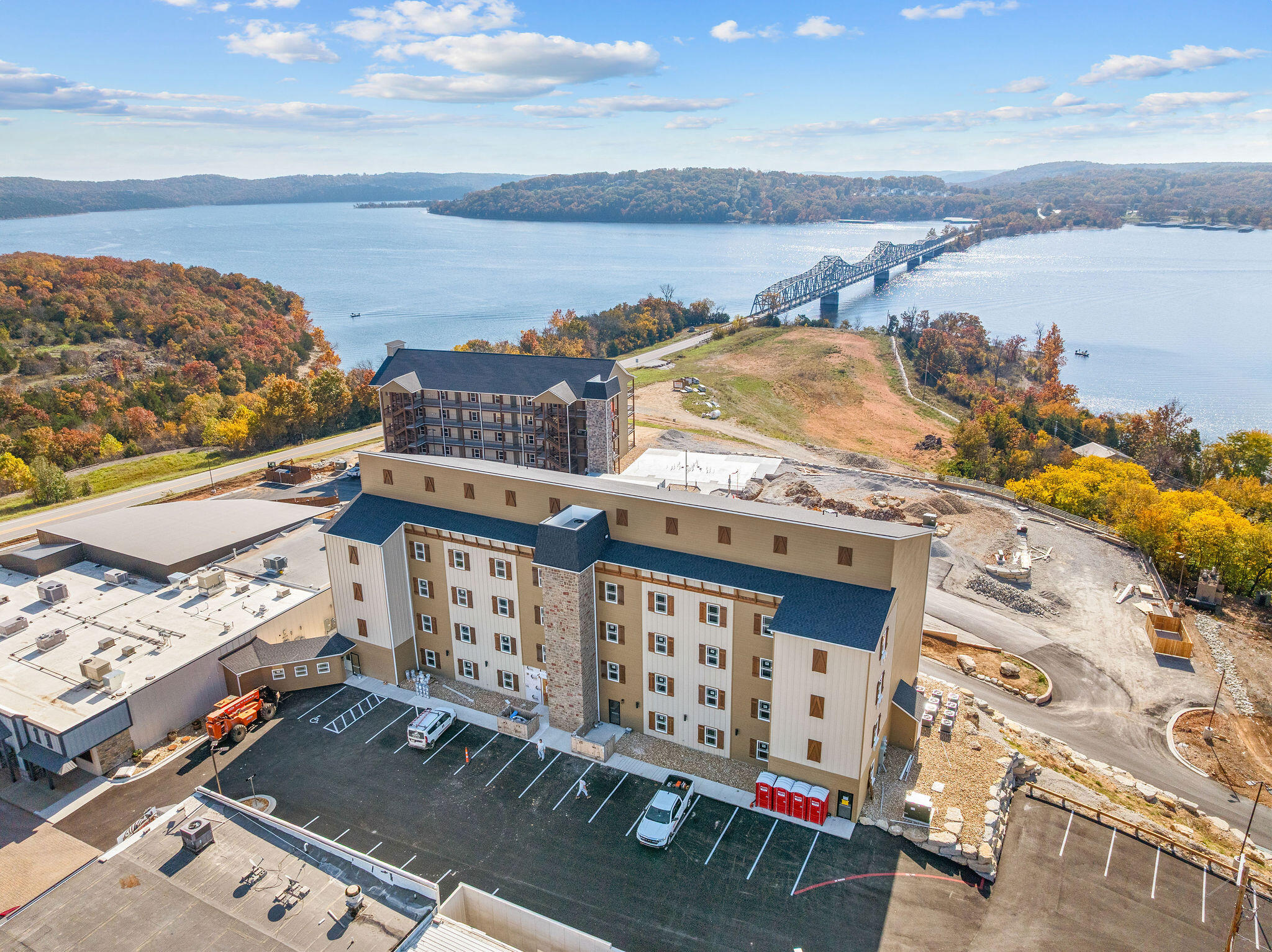 DJI_20251107105425_0128_D