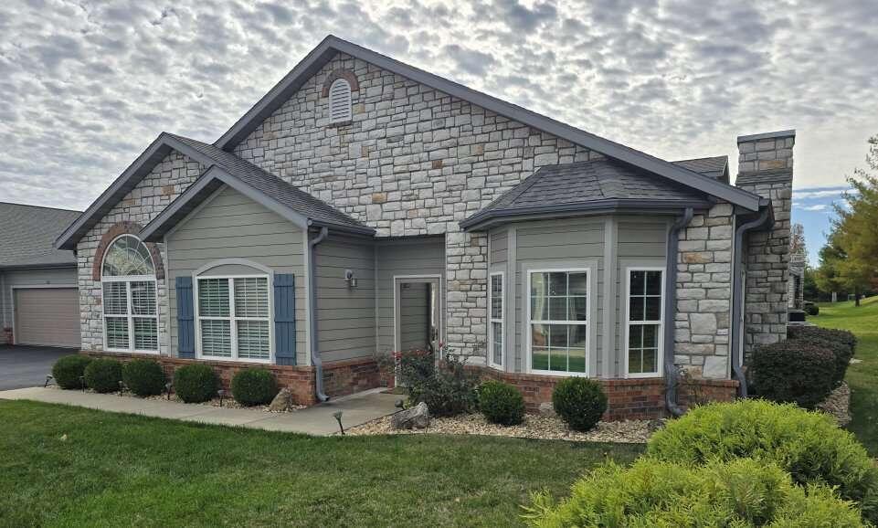 152 Rue De Villas Circle