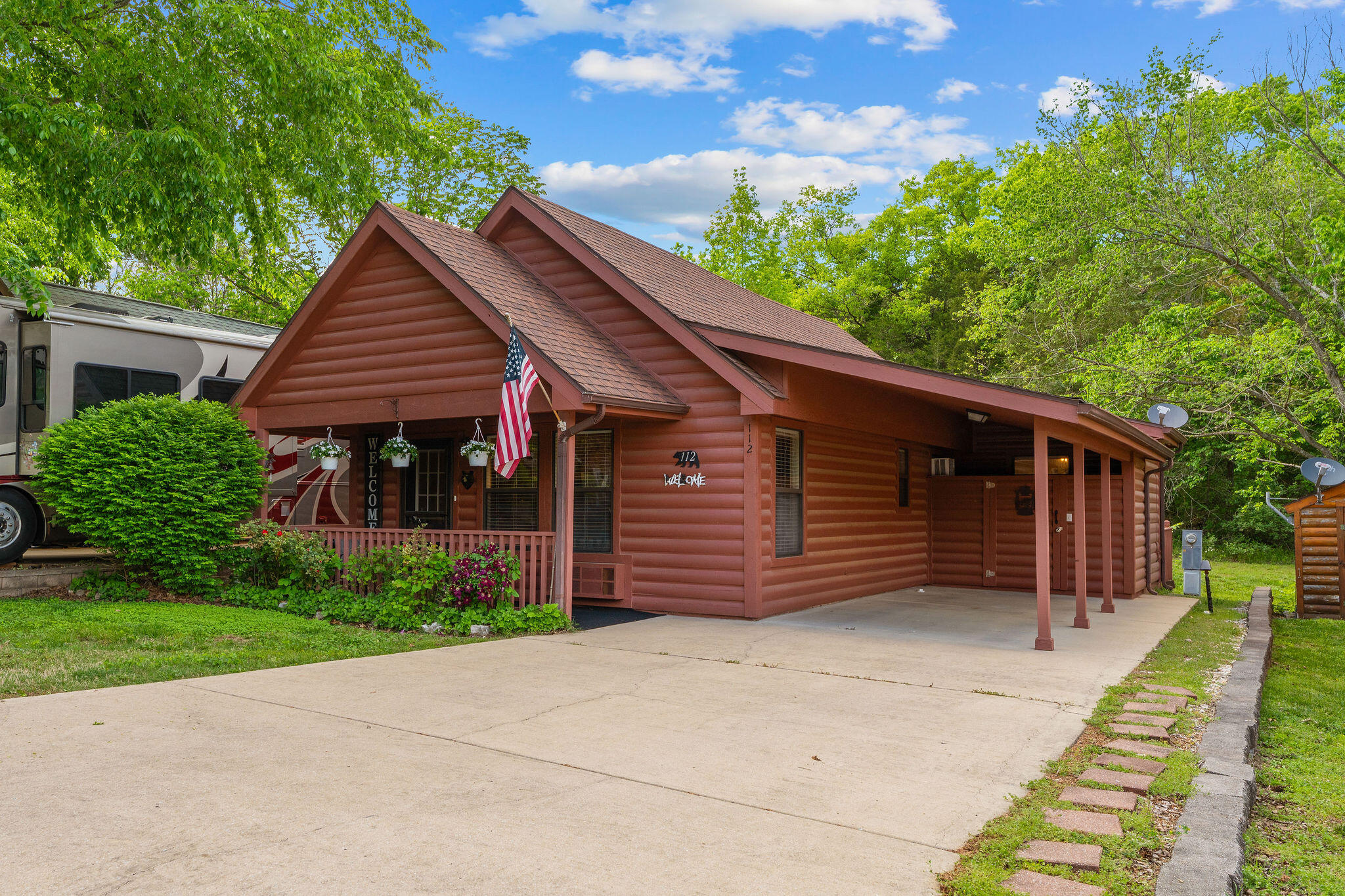 112 Fox Hole Ln Hollister MO 65672 (1)