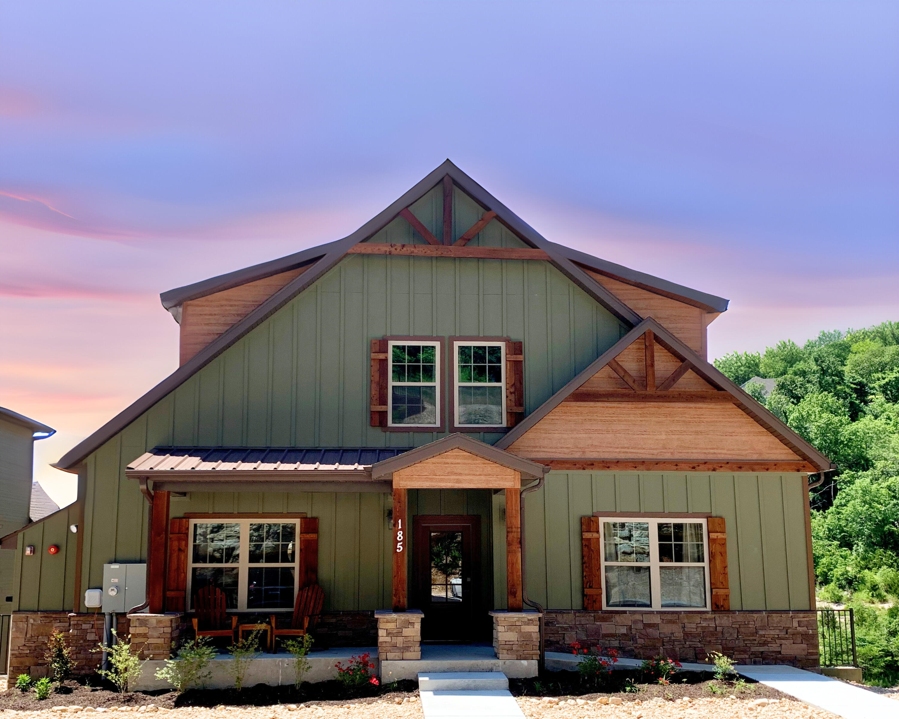 185 Lakefront Drive