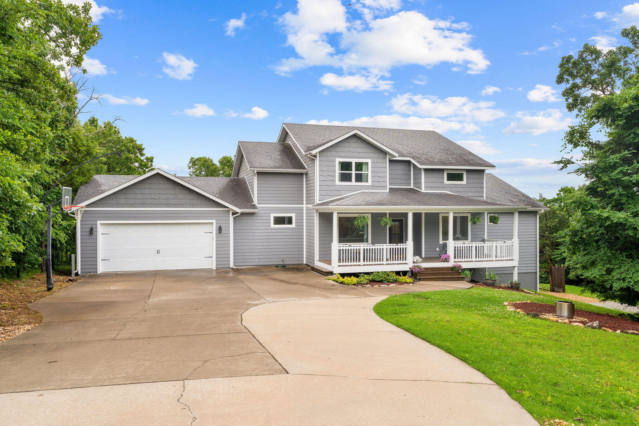 564 Arizona Drive