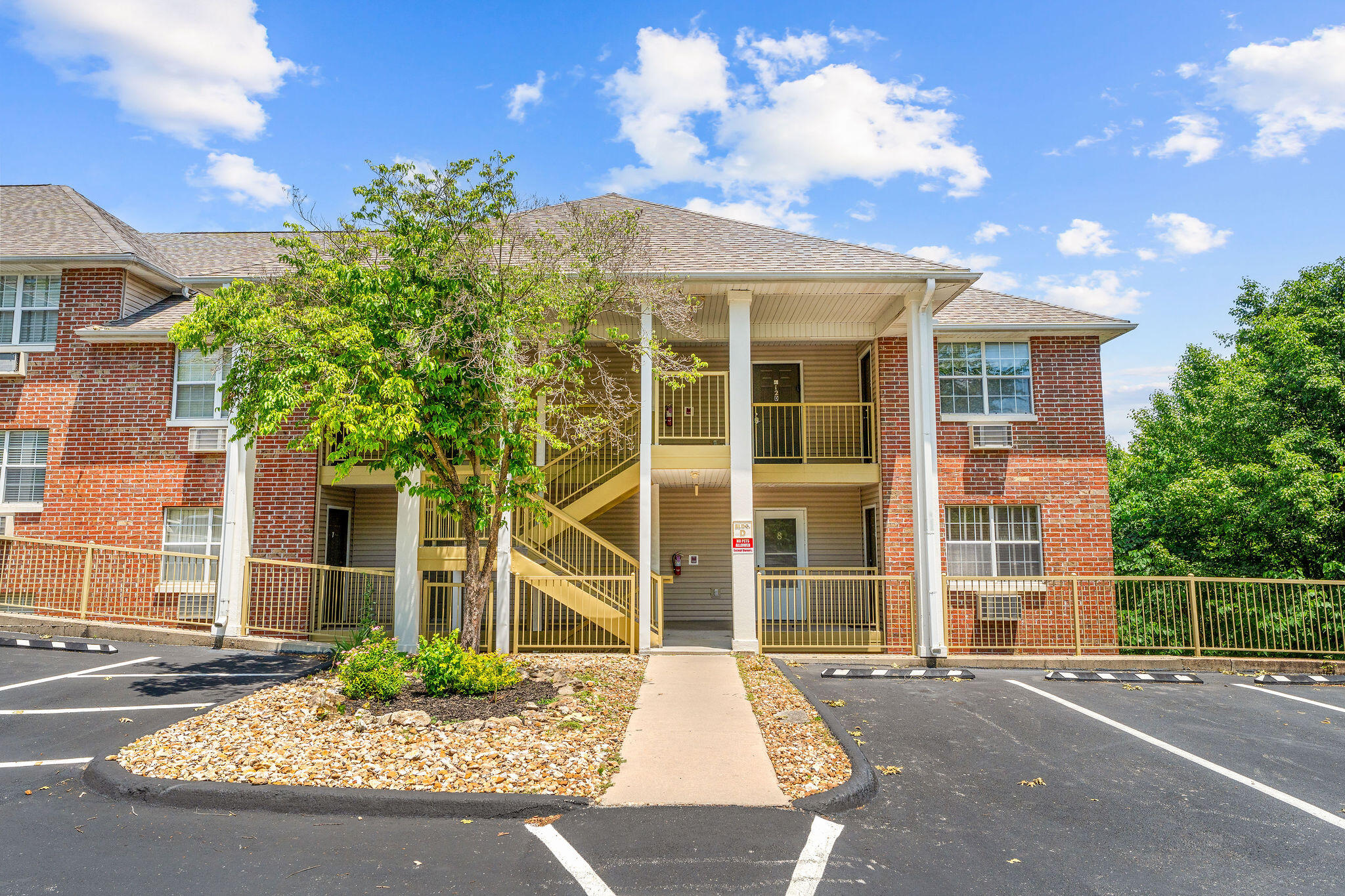 200 Golf View Drive